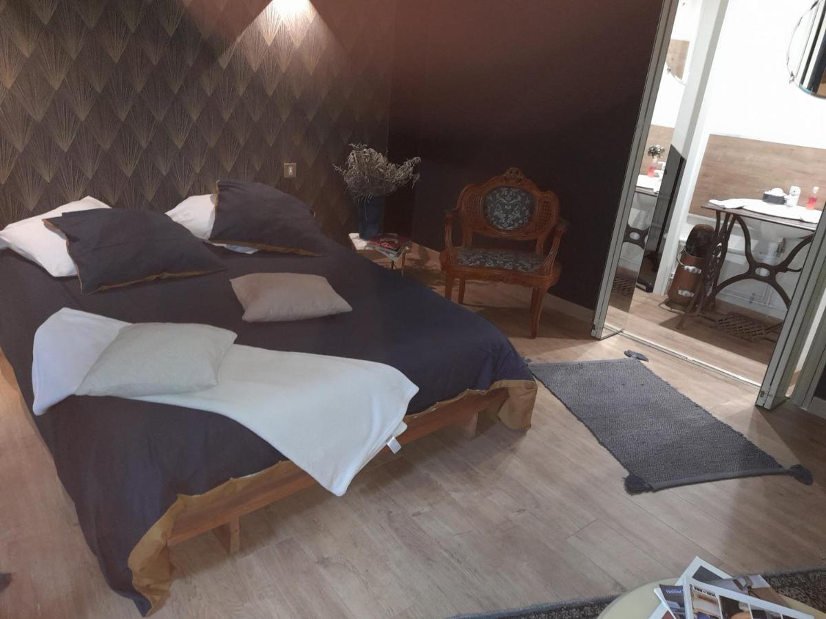 Saint-Germain-lès-Arlay Chambre Du Jura מראה חיצוני תמונה